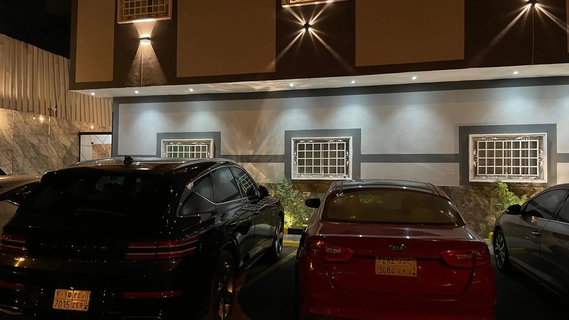 Lusso Studio 2 - استوديو لوسـو الفندقي Riyadh Saudi Arabia